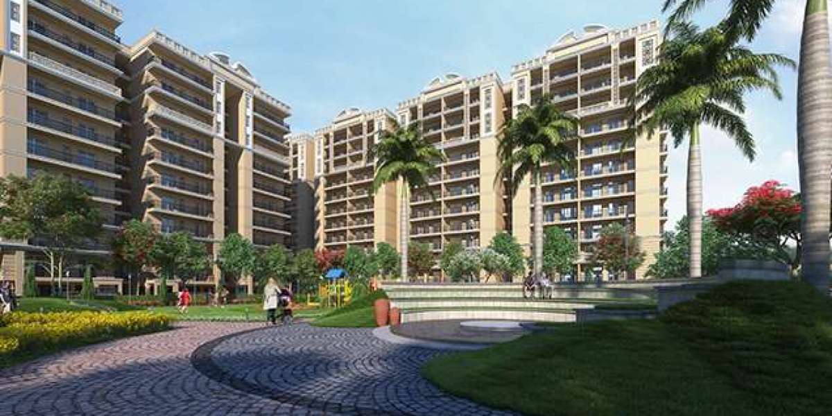Is Rosero Elena the Perfect Home for Your Family?