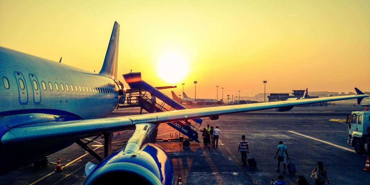 Cheap Business Class Tickets to Delhi – Fly Comfortably Without Overspending