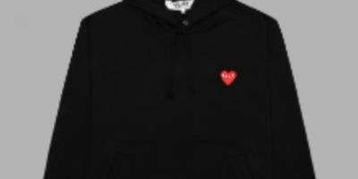 Black CDG Pieces: Building a Monochrome Wardrobe With CDG