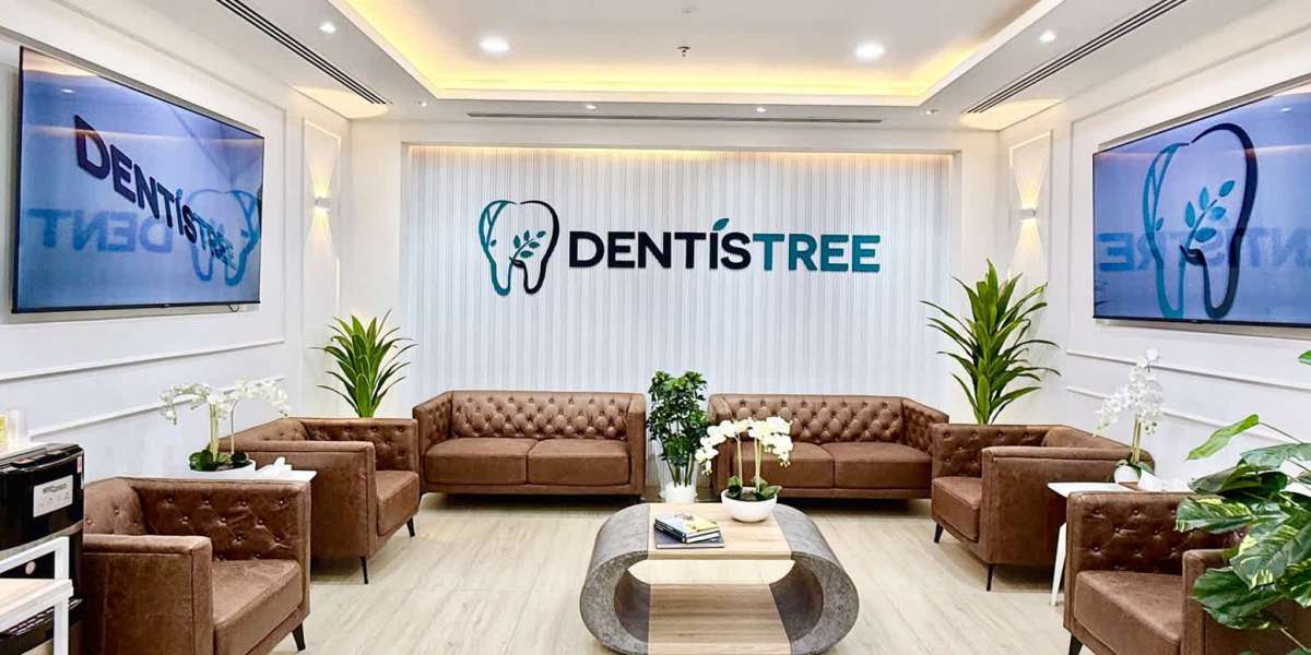 Dental Clinic Dubai for Comprehensive Examination Services