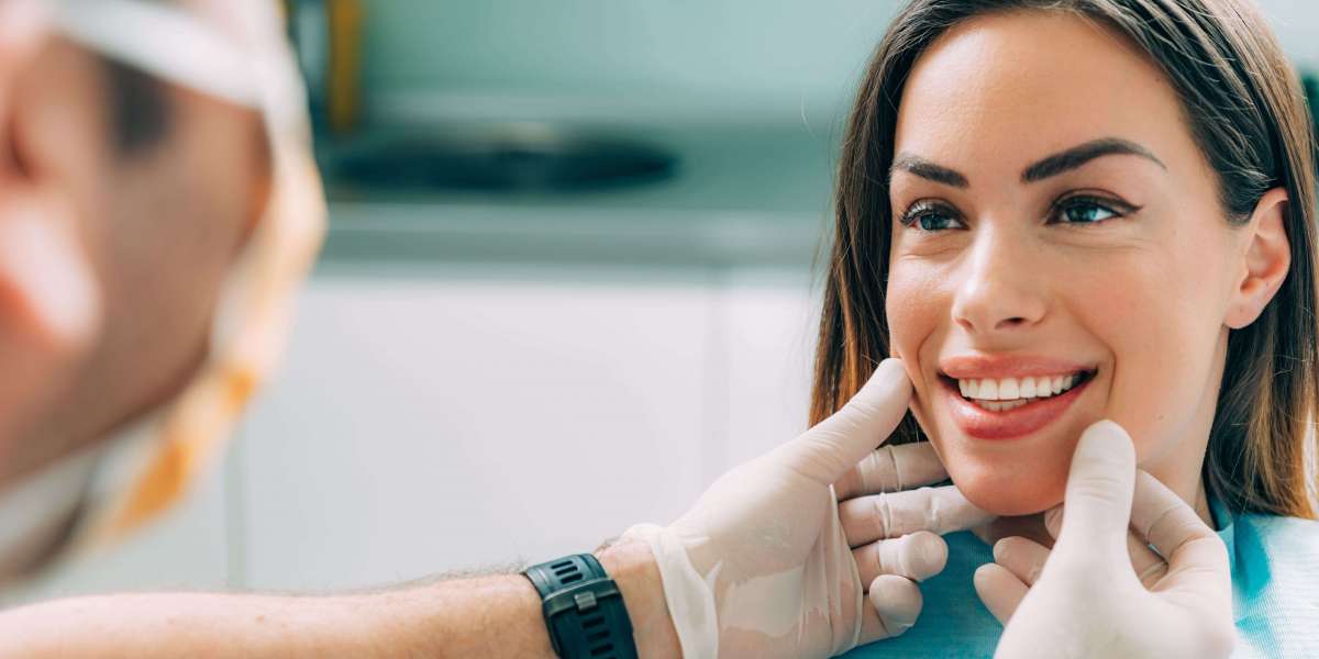 Why Patients Choose Cosmetic Dentist in West Houston