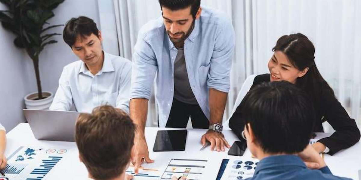 How Executive Coaching Cincinnati Builds the Leadership Pipelines Organizations Need