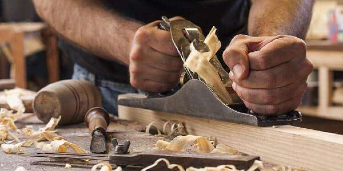 Essential Carpenter Tools Every Professional and Beginner Should Know About