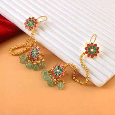 ER-148 - Jadau Kundan Earring with Emerald Profile Picture