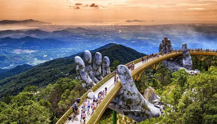 Why Vietnam Should Be Your First Stop In Asia - Hidden World Tour