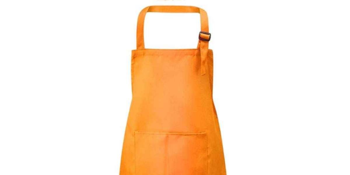 Apron Color Trends That Are Growing in Restaurants and Cafes
