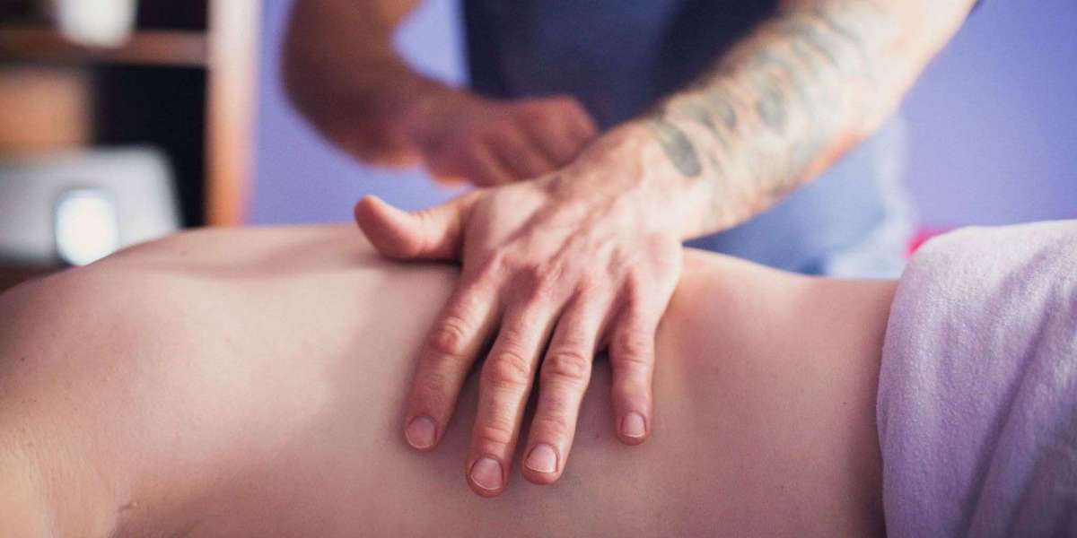 Deep Tissue vs Myofascial Release | Oakland