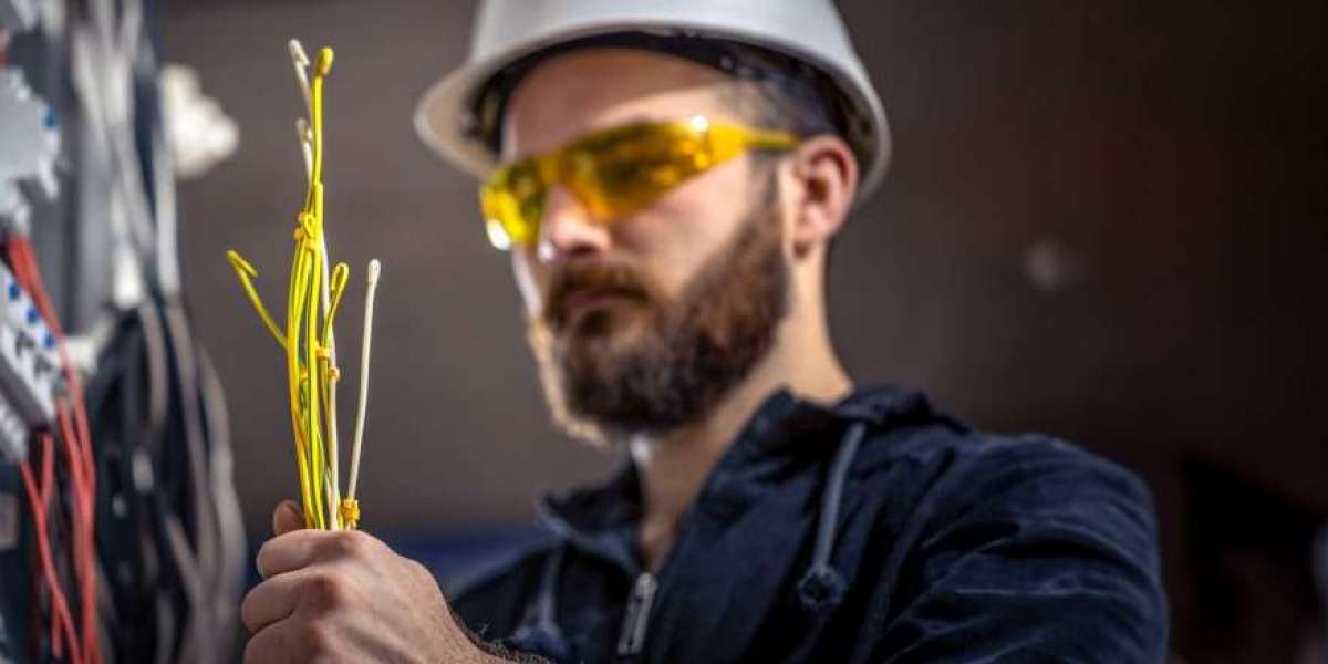 Top Reasons to Hire an Experienced Electrician in Sydney