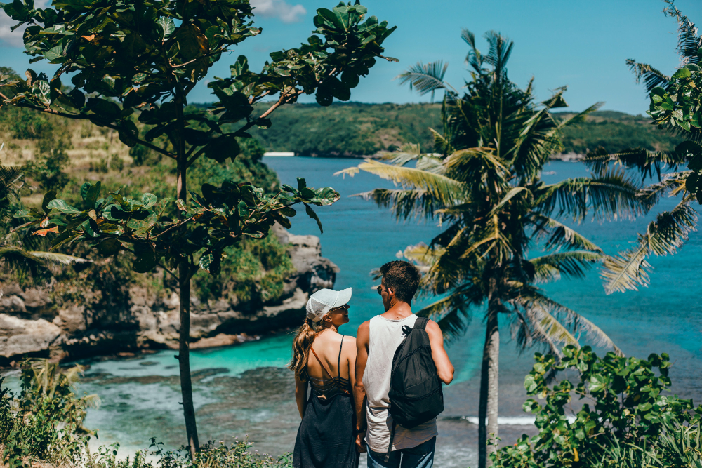 Roatan Honduras Excursion - MonoLoco Tours