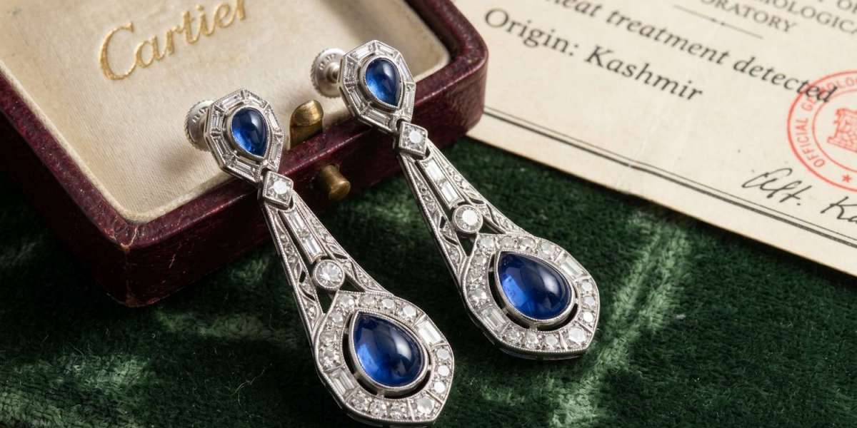 Do Signed Earrings Appreciate Differently Than Other Jewellery?