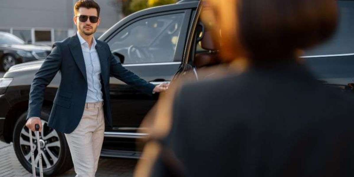 IAH Airport Limousine Service & IAH Airport Black Car Service for Luxury Houston Travel