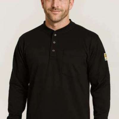 NKE FR HENLEY - BLACK Profile Picture