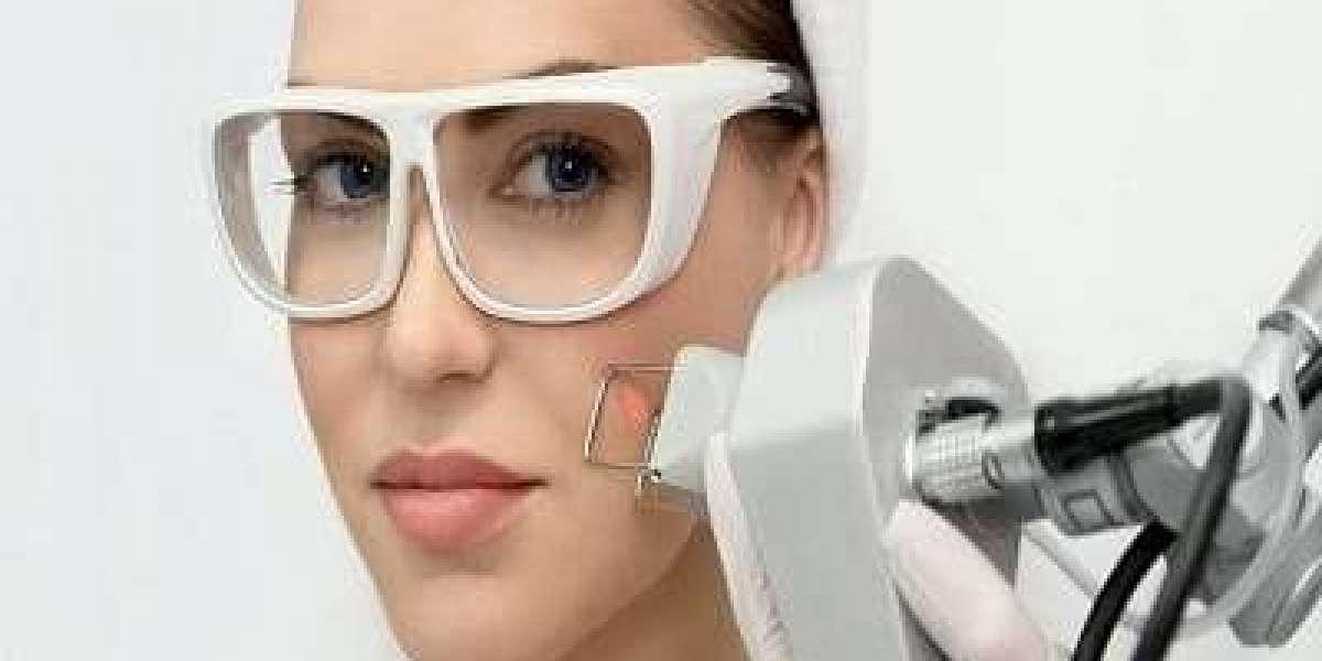 Laser Hair Bleaching in Dubai: A Gentle Approach to Natural Beauty Enhancement